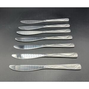 Cambridge Mena Sand Pattern Set of 7 Stainless Knives Flatware